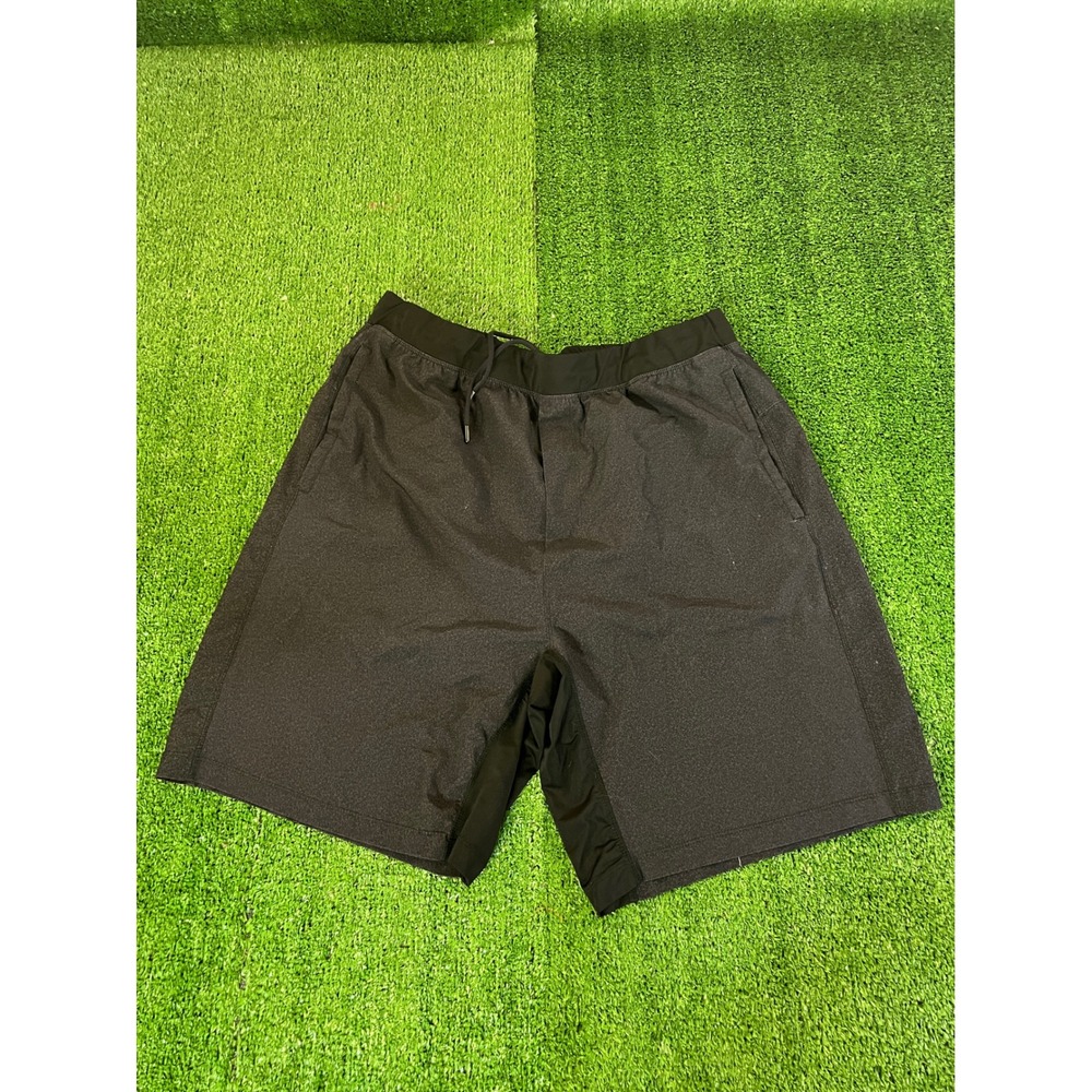 Gaiam Mens XL Black Performance Athletic Yoga Workout Shorts Drawstring Stretch